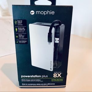 Mophie Powerstation Plus 8x Battery USB Devices